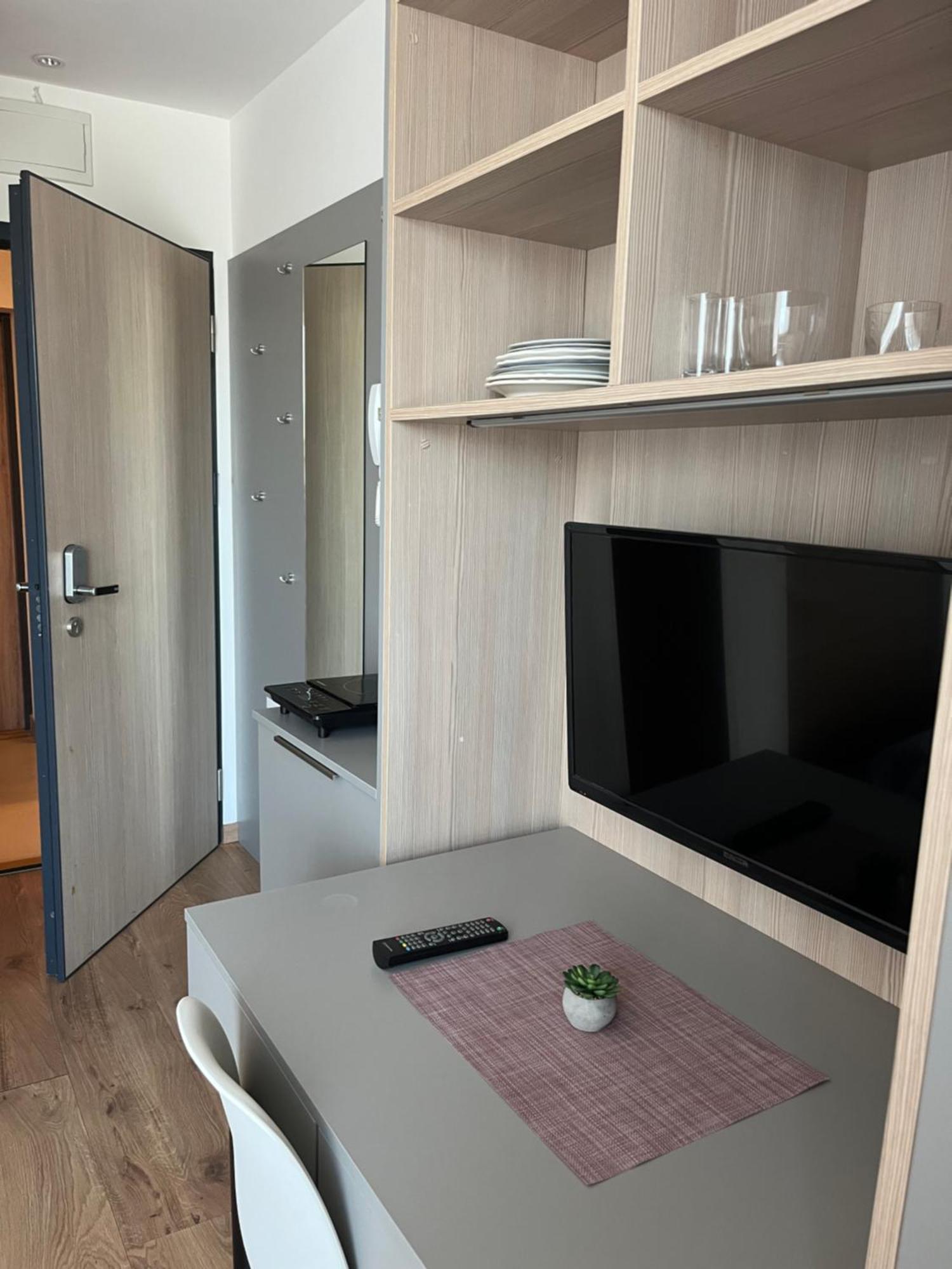 Good Wolska Residence 华沙 外观 照片